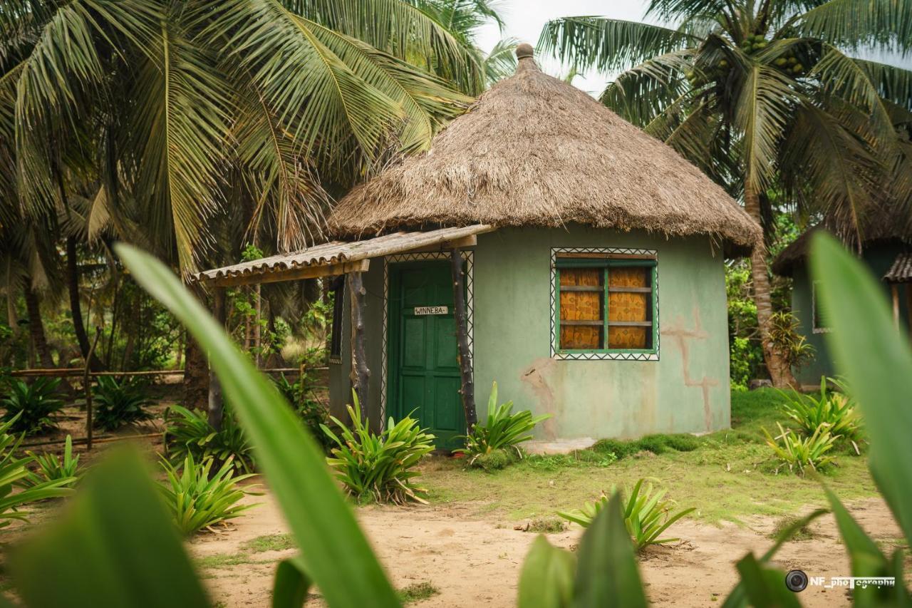 The Akwidaa Inn Kültér fotó
