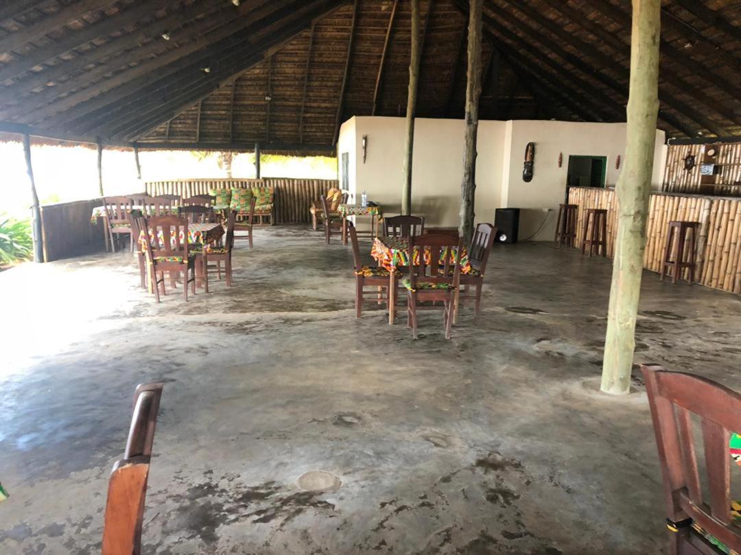 The Akwidaa Inn Kültér fotó